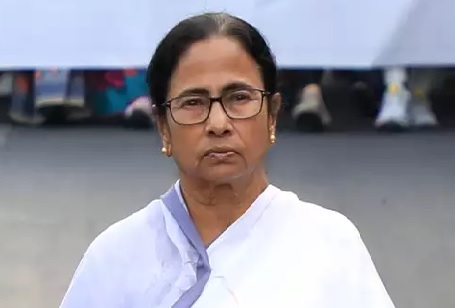 Mamata presents vote on account for Rs 2.99 lakh cr in House, oppn parties boycott speech