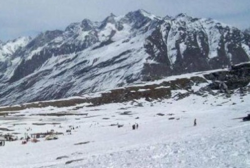 Rohtang Pass reopens after 6 months