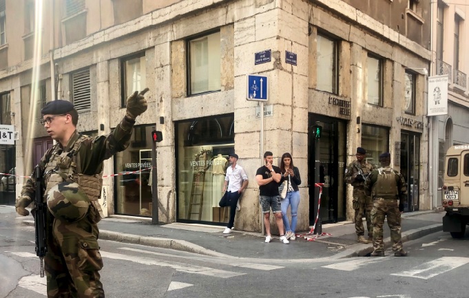 Suspect arrested after Lyon bomb attack that wounded 13