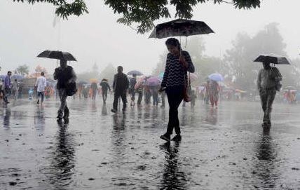 Light rains in isolated places in UP