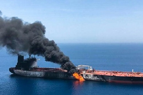 Damaged tankers reach safe waters after Gulf attacks