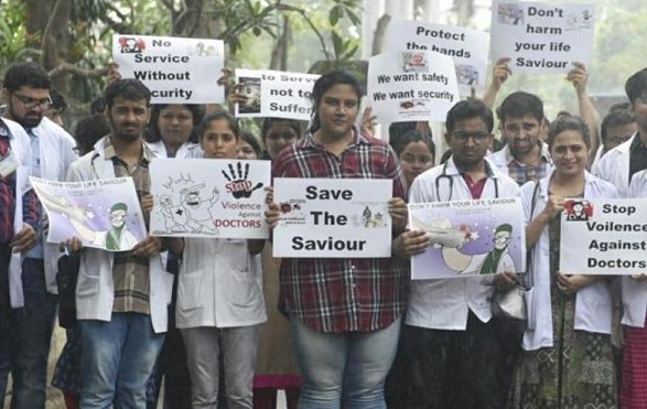 Hospital services in Bengal back to normal as junior doctors resume work