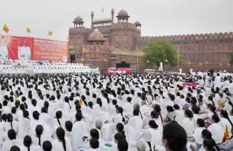 Make yoga part of school curriculum, says Vice President