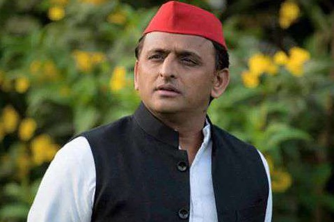 Adityanath got CM's post by chance: Akhilesh Yadav