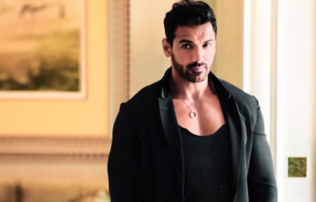 John Abraham books Independence Day weekend release for 'Attack'