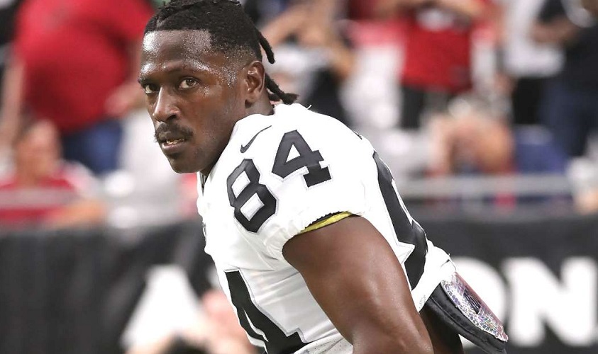 In cryptic tweet, Antonio Brown appears to retire from NFL