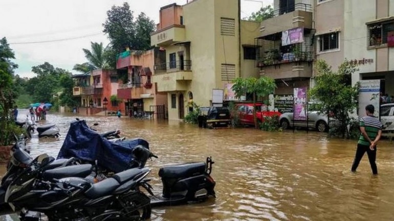 Cyclone: Rains cause water-logging in Pune