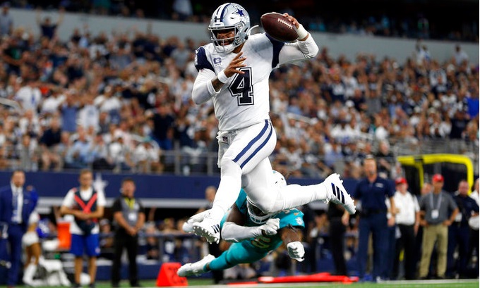 Unbeaten Dallas faces test against Saints