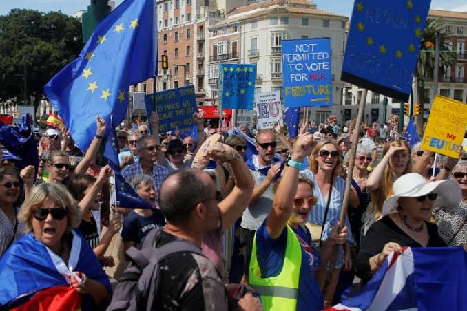 Dozens of Britons march in southern Spain ahead of Brexit