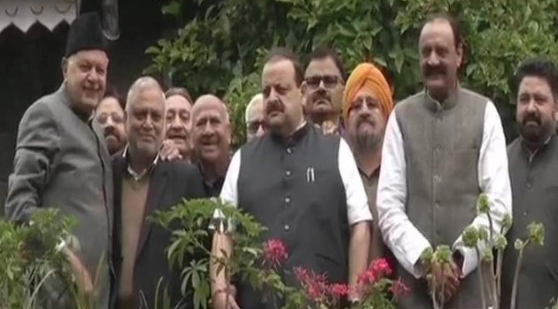 15-member NC delegation meets Farooq, Omar Abdullah