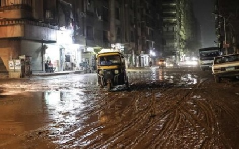 In Egypt, 5 dead after chaotic day of heavy rains, flooding