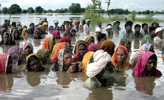 'Jal satyagraha' against Omkareshwar dam water level