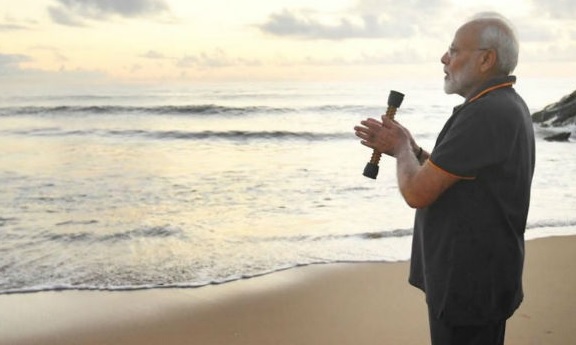 Was carrying acupressure roller while plogging at Mamallapuram beach: PM