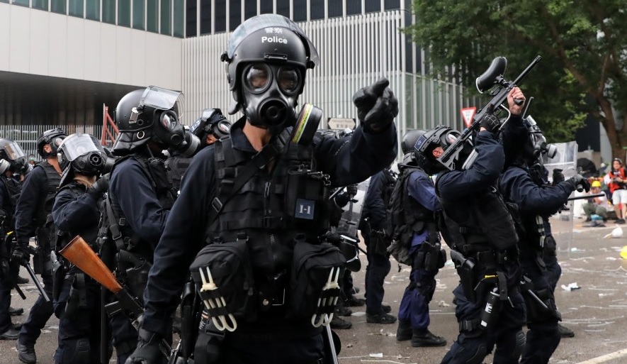 Chinese state media praises Hong Kong police 'restraint'