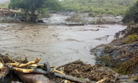 Heavy rains in Kenya cause flooding, mudslides that kill 17