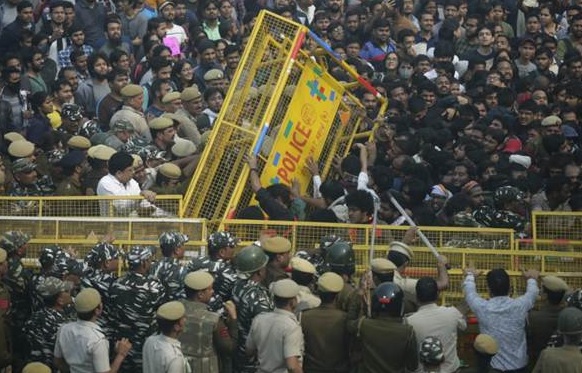 Heavy deployment of police outside JNU ahead of protest march to Parliament