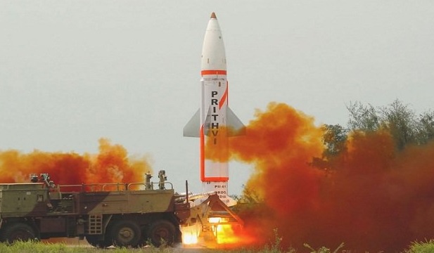 Prithvi-2 missile successfully testfired at night