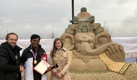 Sudarsan Pattnaik selected for Italian Golden sand art award