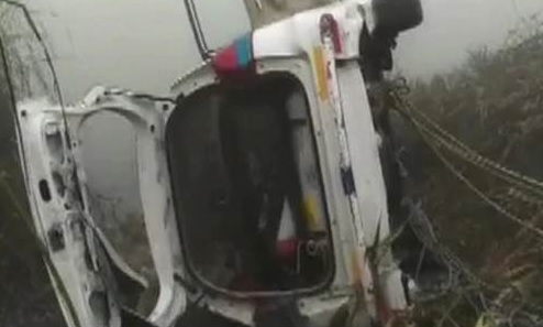 6 killed as car falls into canal in UP's Greater Noida due to fog