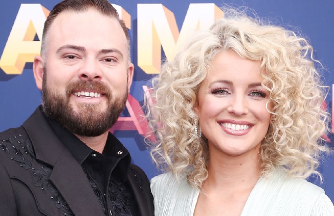 Country singer Cam welcomes baby girl