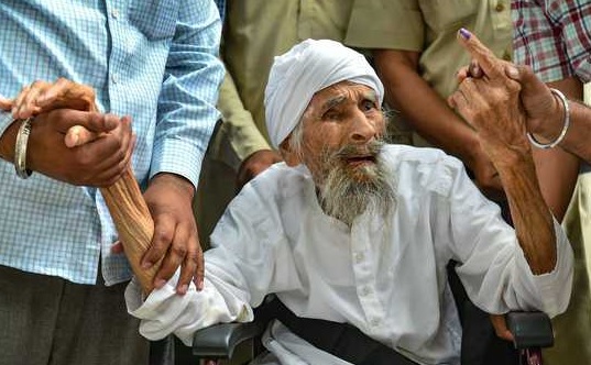 Delhi's oldest voter dies at 111