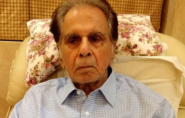 Dilip Kumar imitated Helen's dance moves with ease: Saira Banu