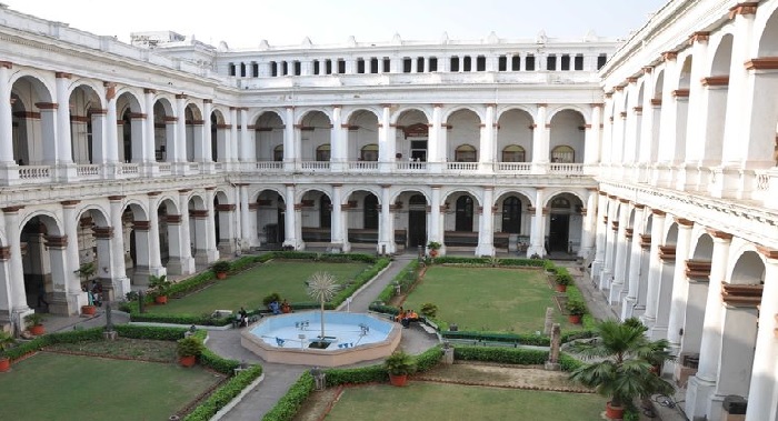 Museum enthusiasts take virtual tours Kolkata