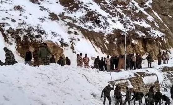 Army personnel rescue 2 civilians from snow slide