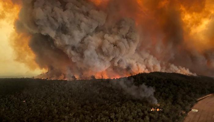 Siberian heatwave: Wildfires rage in Arctic, sea ice melts