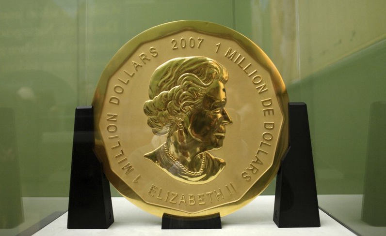 German prosecutors seek prison terms for accused in gold coin heist