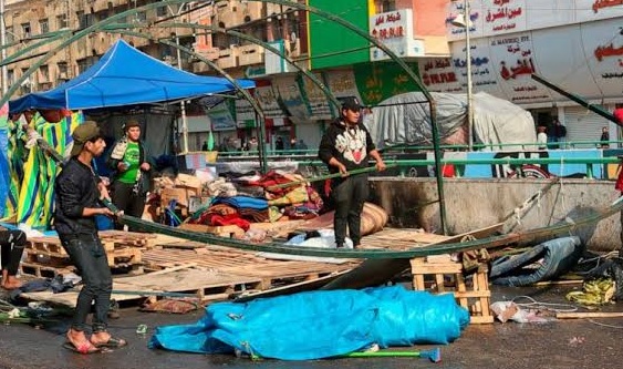 Iraq protest tents set ablaze after cleric withdraws support