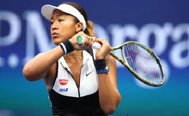 Analysis: Already a star, on court and off, Osaka eyes more