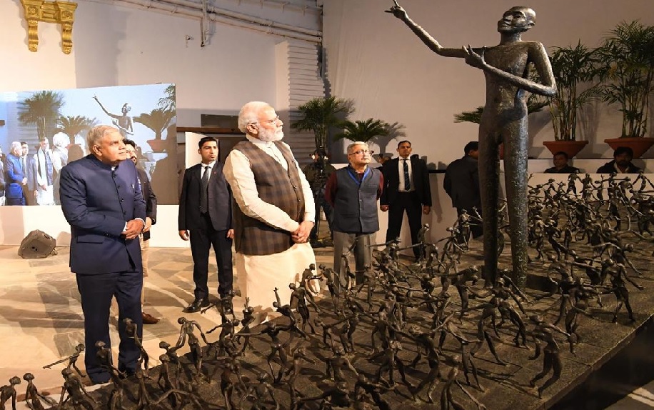 PM says will make India a hub of heritage tourism