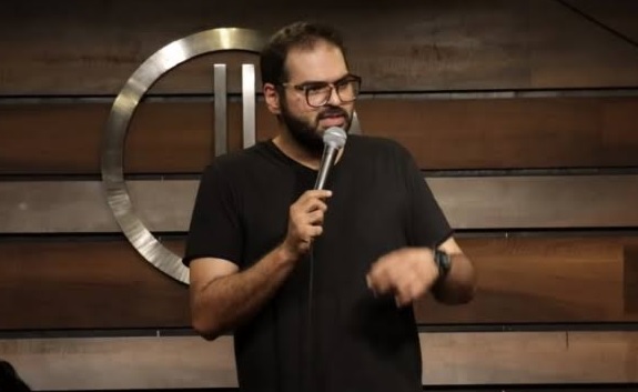 Vistara imposes travel ban on Kunal Kamra