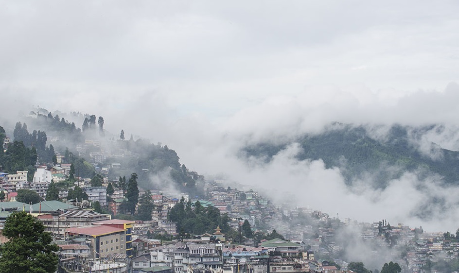 Temperature dips to 1 degree Celsius in Darjeeling