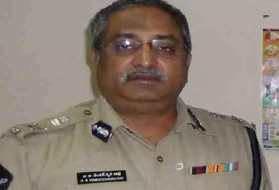 Andhra Pradesh govt places DGP-rank IPS officer under suspension