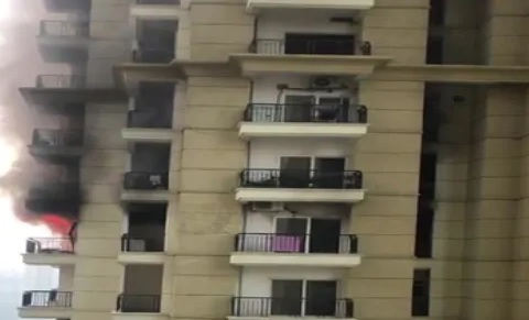 Fire breaks out in residential building in Greater Noida