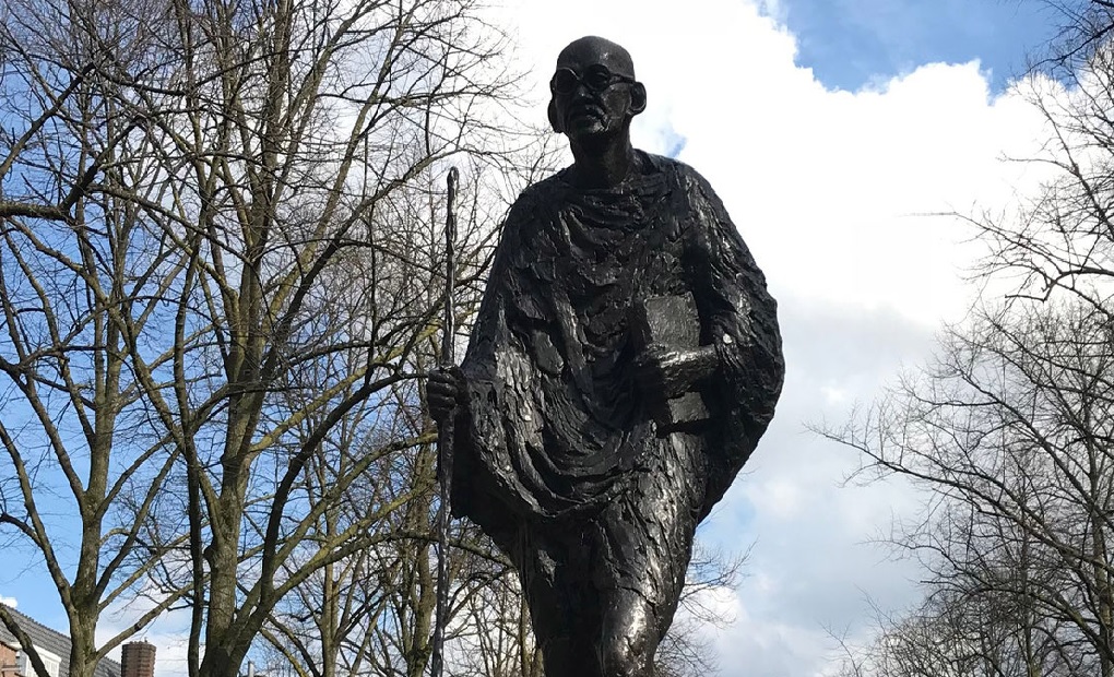 'Mahatma Gandhi's statue in Amsterdam vandalised'