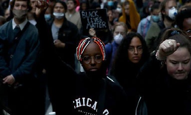 Thousands demonstrate against racism in Auckland